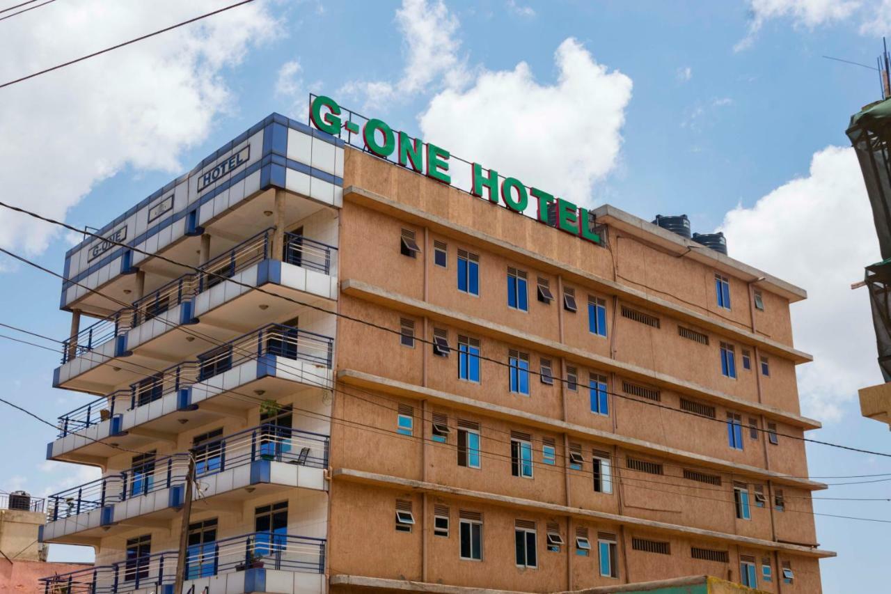 G-One Hotel Kampala Exteriör bild